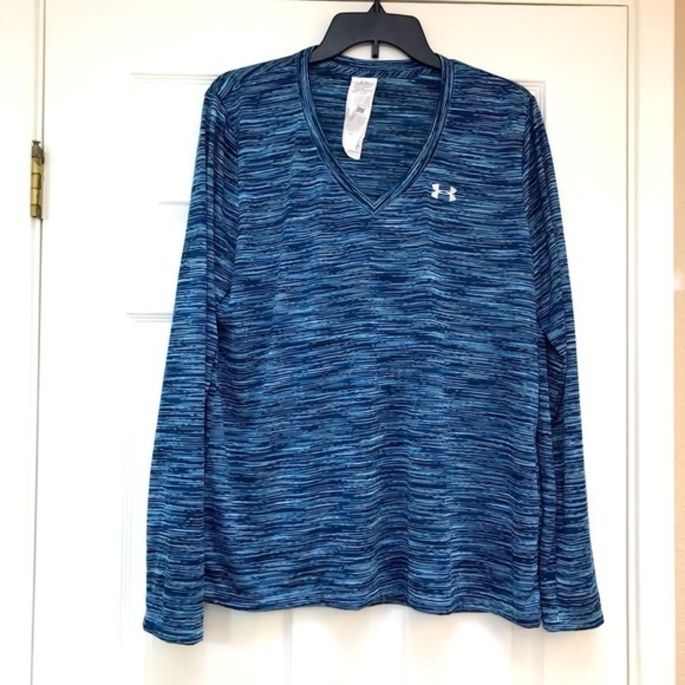 Under Armour Heat Gear Long Sleeve Activewear Top-Size XL